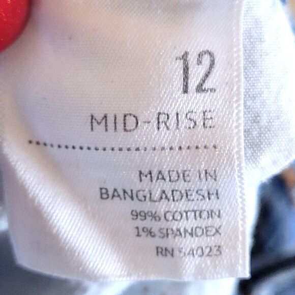 Old Navy Womens Pants Light Blue 12 Bermuda Jean Shorts Plus Size Mid Rise Stret - Picture 3 of 8